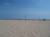 La plage est grande, pas de volleyeurs cet après-midi, dommage